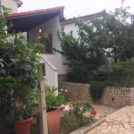 Apartment In Banjole/istrien 34757 Banjole